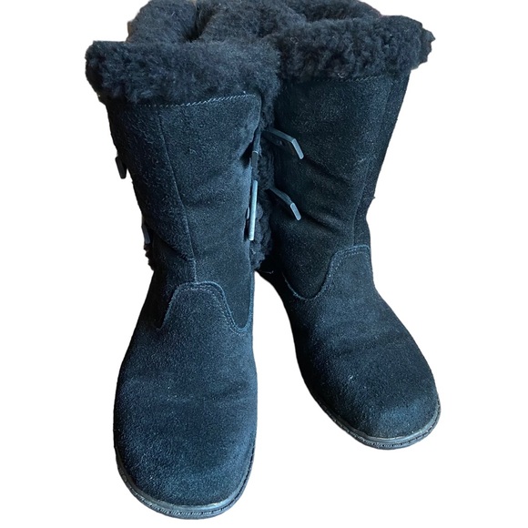BearPaw Shoes - BearPaw Suede and Sheepskin Mid Calf Winter Boots Size 7